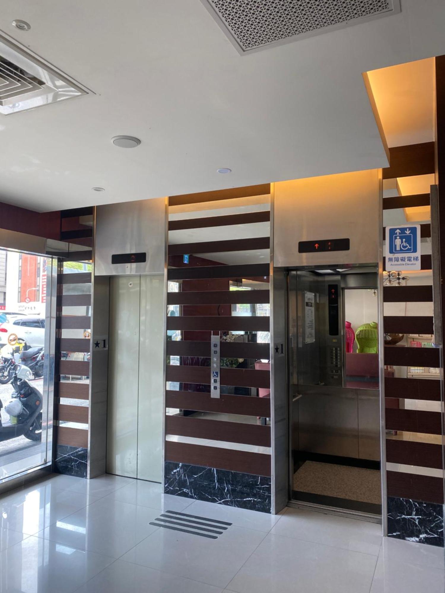 Taipei Toy Hotel מראה חיצוני תמונה